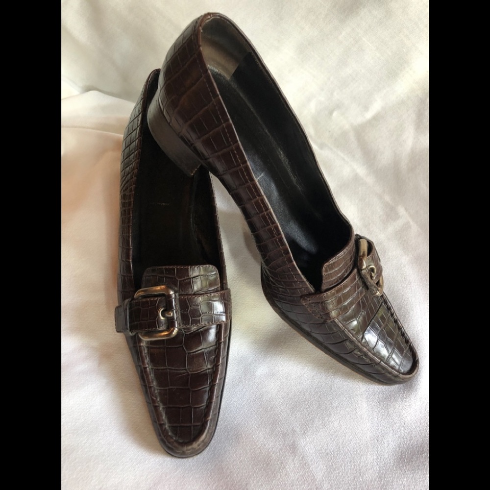 Rare Vintage Prada Crocodile Embossed Heeled Loafers ITALY
